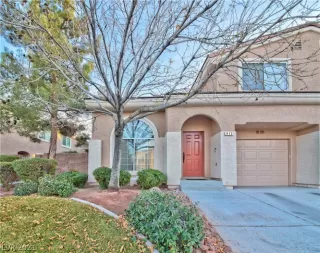 Photo #3: 2259110 Listing