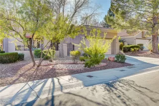 Photo #2: 2259116 Listing 