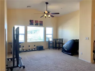 Photo #4: 2259141 Listing