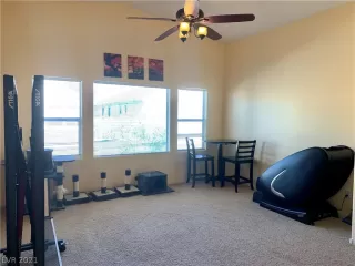 Photo #5: 2259141 Listing