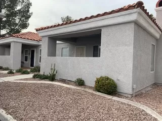 Photo #1: 2259154 Listing