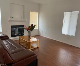 Photo #4: 2259154 Listing