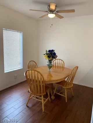 Photo #5: 2259154 Listing