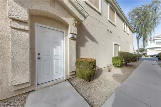 Photo #1: 2259251 Listing