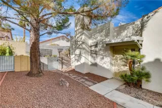 Photo #2: 2259273 Listing 