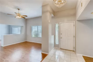 Photo #4: 2259273 Listing 