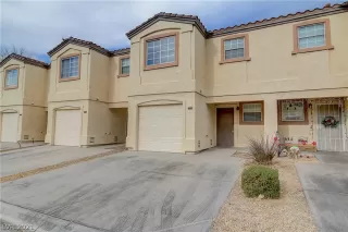 Photo #1: 2259303 Listing