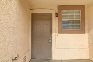 Photo #2: 2259303 Listing