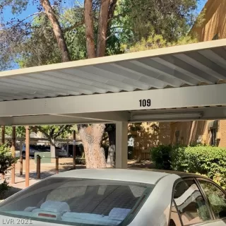 Photo #3: 2259316 Listing