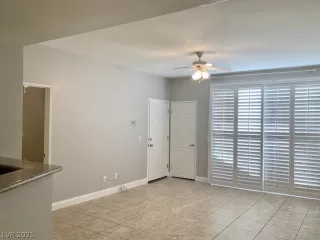 Photo #5: 2259316 Listing