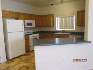 Photo #4: 2259351 Listing 