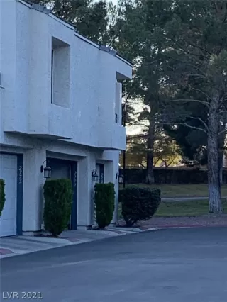 Photo #6: 2259362 Listing 