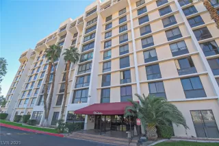 Photo #1: 2259377 Listing