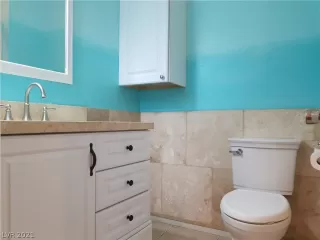 Photo #5: 2259418 Listing 