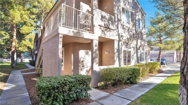 MLS: 2259419 Condo For Sale