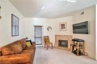 Photo #3: 2259419 Listing 