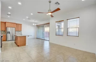 Photo #5: 2259423 Listing 