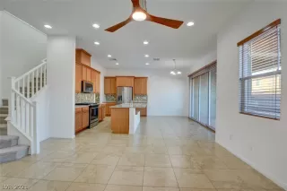 Photo #6: 2259423 Listing 