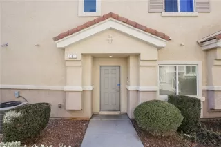 Photo #5: 2259511 Listing