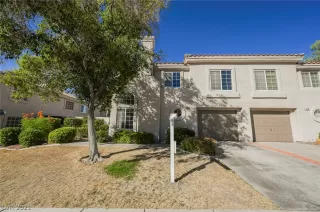 Photo #2: 2259579 Listing