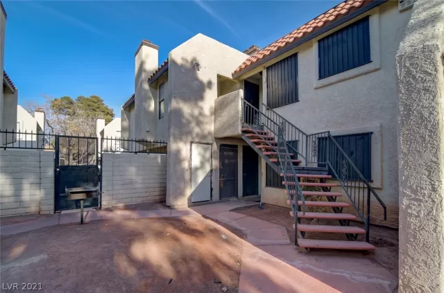 MLS: 2259595 Condo For Sale