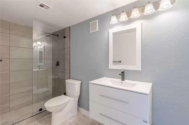 MLS: 2259664 Condo For Sale