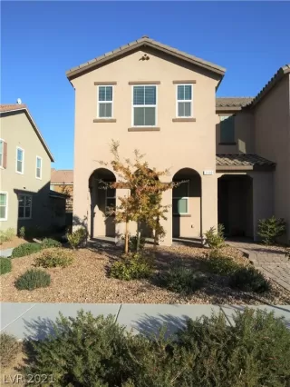 Photo #1: 2259667 Listing