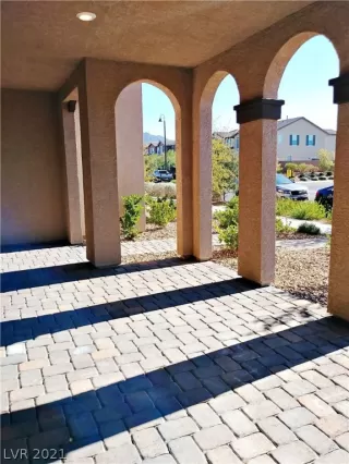 Photo #2: 2259667 Listing