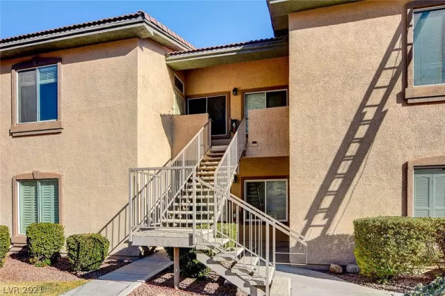 MLS: 2259695 Condo For Sale