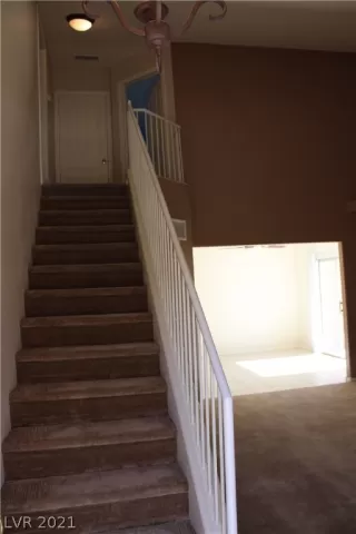 Photo #3: 2259706 Listing 