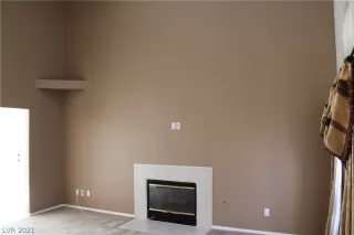 Photo #4: 2259706 Listing 