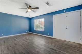 Photo #3: 2259779 Listing 