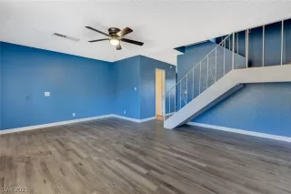 Photo #4: 2259779 Listing 