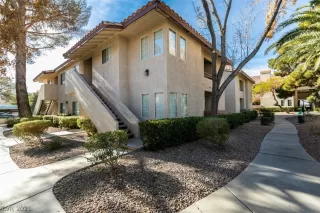 Photo #2: 2259807 Listing