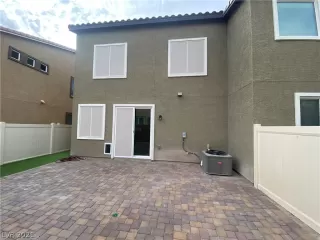 Photo #6: 2259845 Listing 