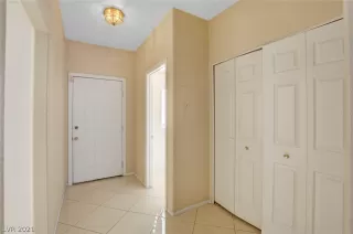 Photo #2: 2259854 Listing 