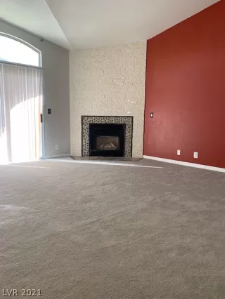 Photo #5: 2259929 Listing 