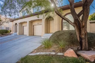 Photo #1: 2259979 Listing 