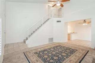 Photo #5: 2259979 Listing 