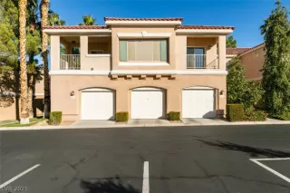 Photo #1: 2260118 Listing 