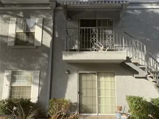 Photo #1: 2260143 Listing 