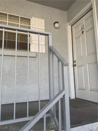 Photo #4: 2260143 Listing 