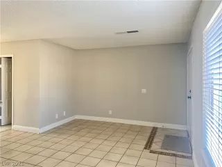 Photo #2: 2260147 Listing 