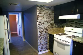 Photo #6: 2260183 Listing 