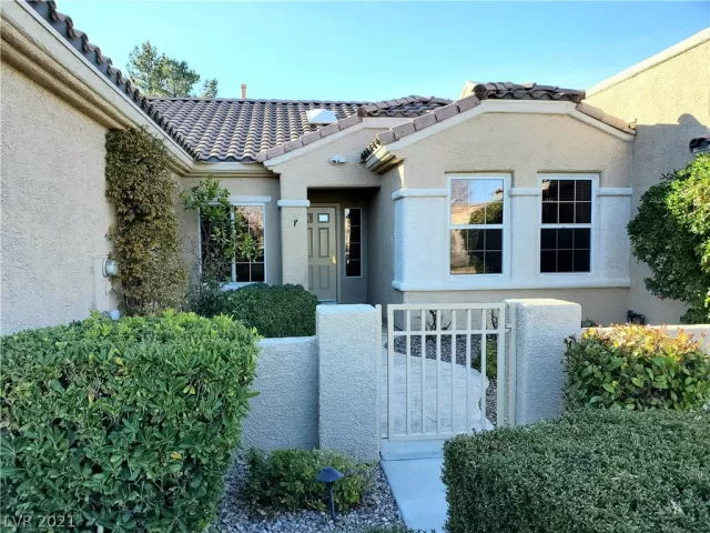 MLS: 2260189 Condo For Sale