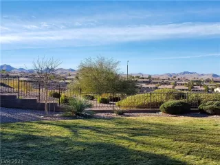 Photo #1: 2260189 Listing 