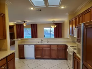 Photo #4: 2260189 Listing 