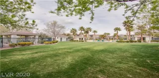 Photo #3: 2260219 Listing