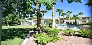 Photo #5: 2260219 Listing