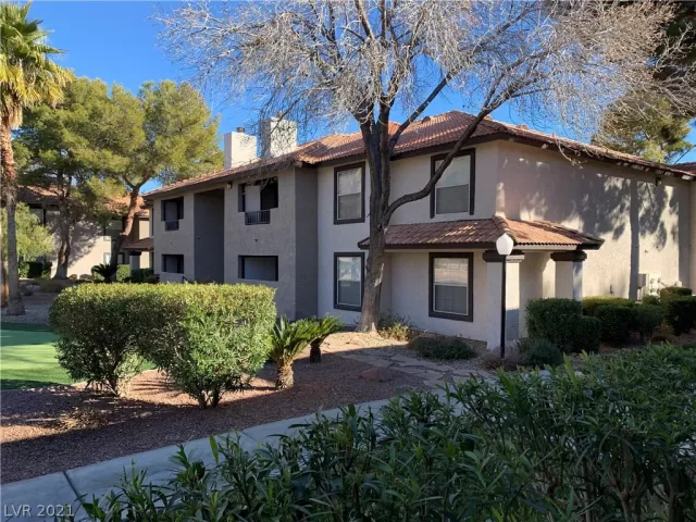 MLS: 2260236 Condo For Sale